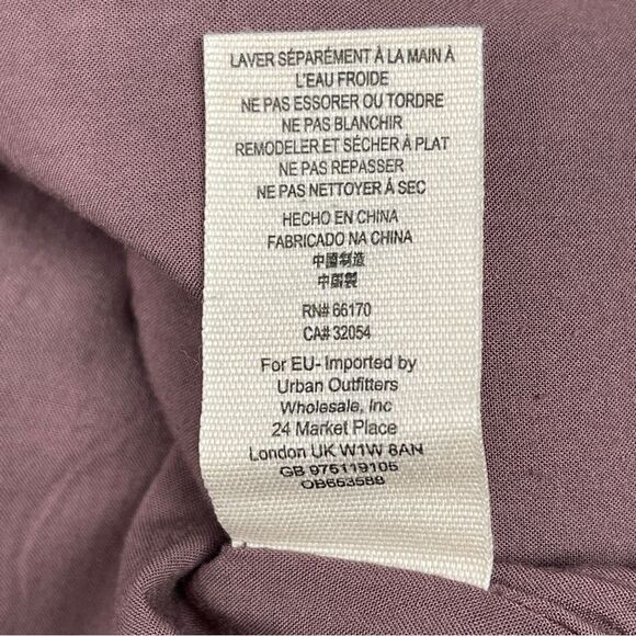 FREE PEOPLE faux leather dusty rose mini skirt, size 6 - Picture 15 of 15